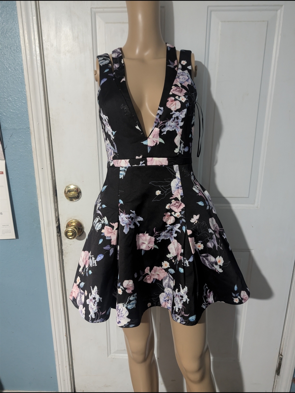 Stylestalker Black Floral Plunging A-Line Mini Dress